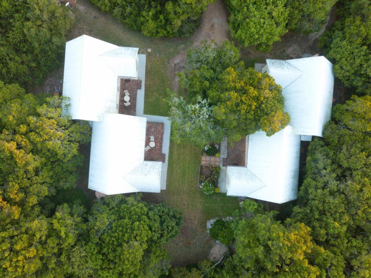 Bed and Breakfast The Plantation Puerto Elizabeth Exterior foto