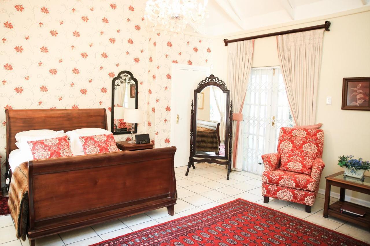 Bed and Breakfast The Plantation Puerto Elizabeth Exterior foto