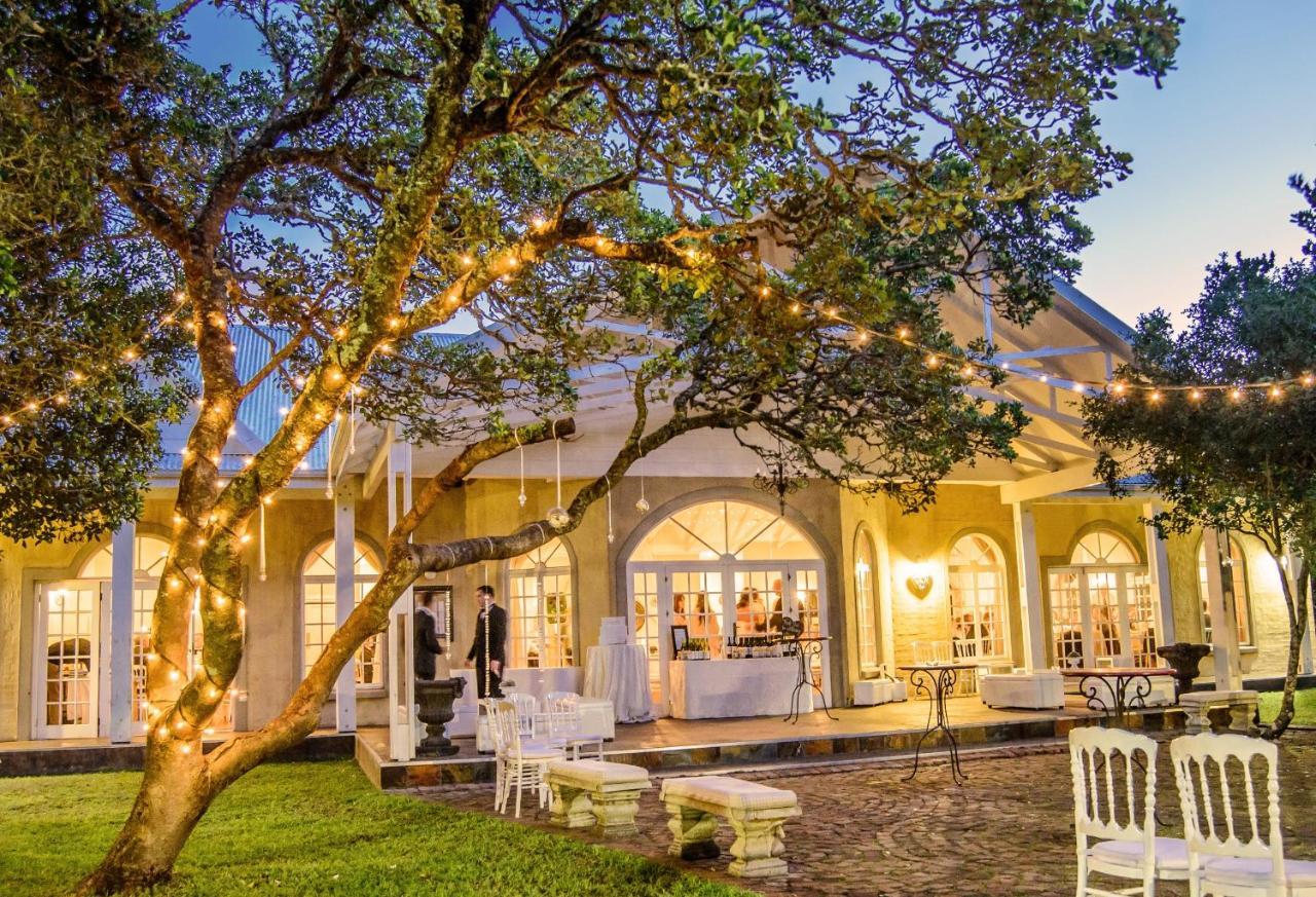 Bed and Breakfast The Plantation Puerto Elizabeth Exterior foto
